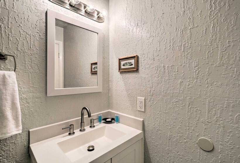 Pet Friendly Merritt Island Home W/ Heated Pool