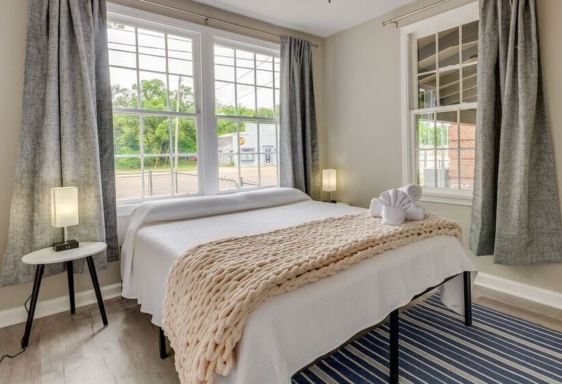 Pet Friendly Pensacola House Rental: 3 Mi To Beach