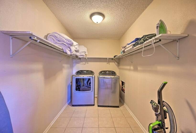 Pet Friendly  Shady Oaks  Broken Bow Gem W/ Patio!