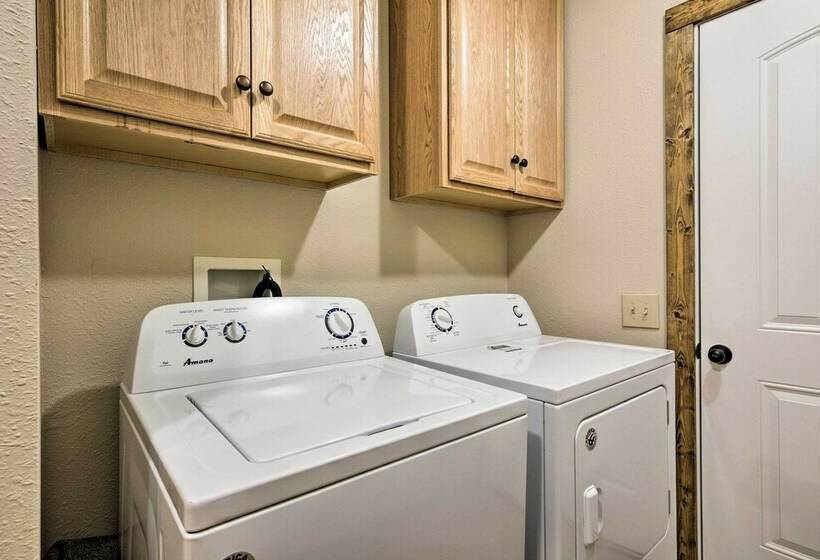 Pet Friendly Stockton Retreat W/ Fire Pit!
