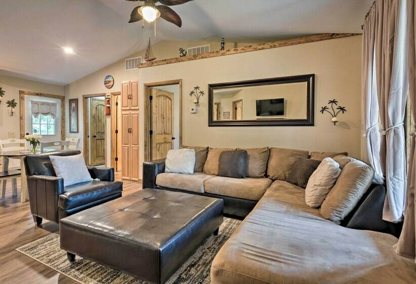 Pet Friendly Stockton Retreat W/ Fire Pit!