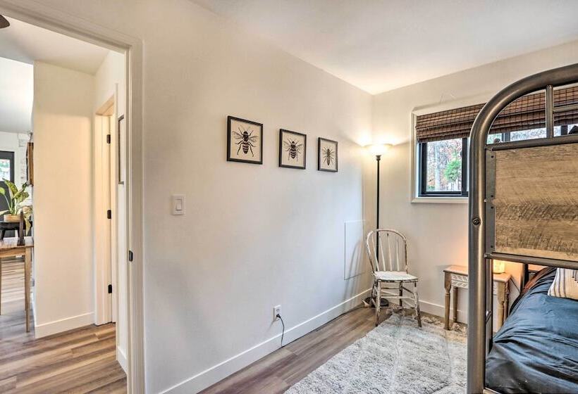 Cottage W/ Grill & Fire Pit In Osage Beach!