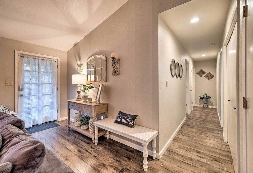 Lakeside Groveland Home W/ Hot Tub, Near Yosemite