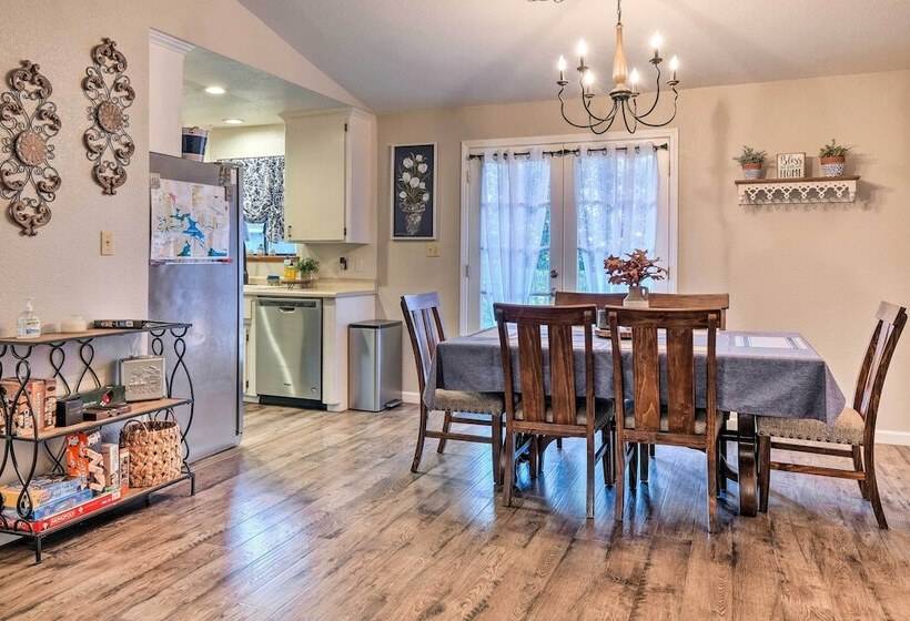 Lakeside Groveland Home W/ Hot Tub, Near Yosemite