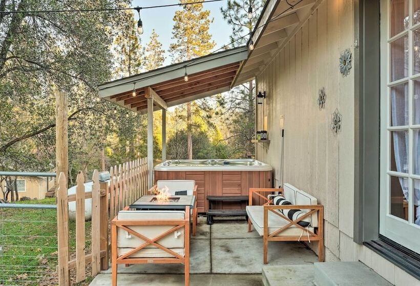 Lakeside Groveland Home W/ Hot Tub, Near Yosemite
