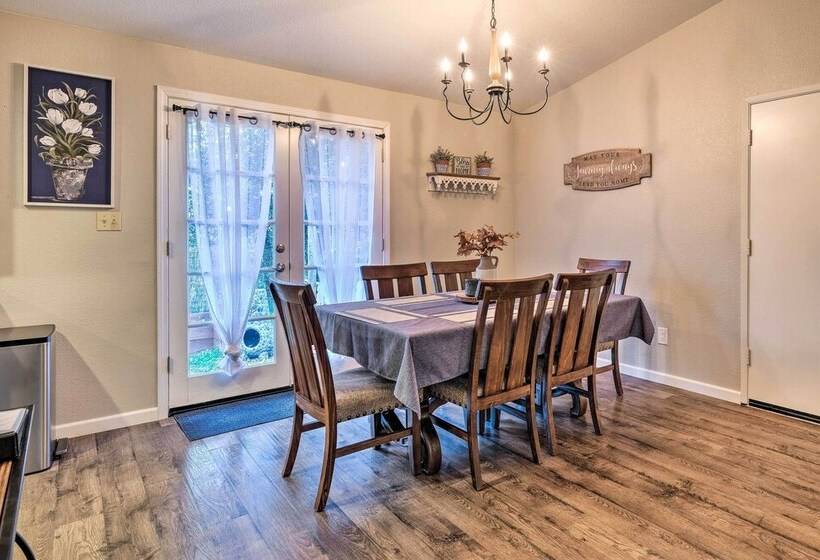 Lakeside Groveland Home W/ Hot Tub, Near Yosemite