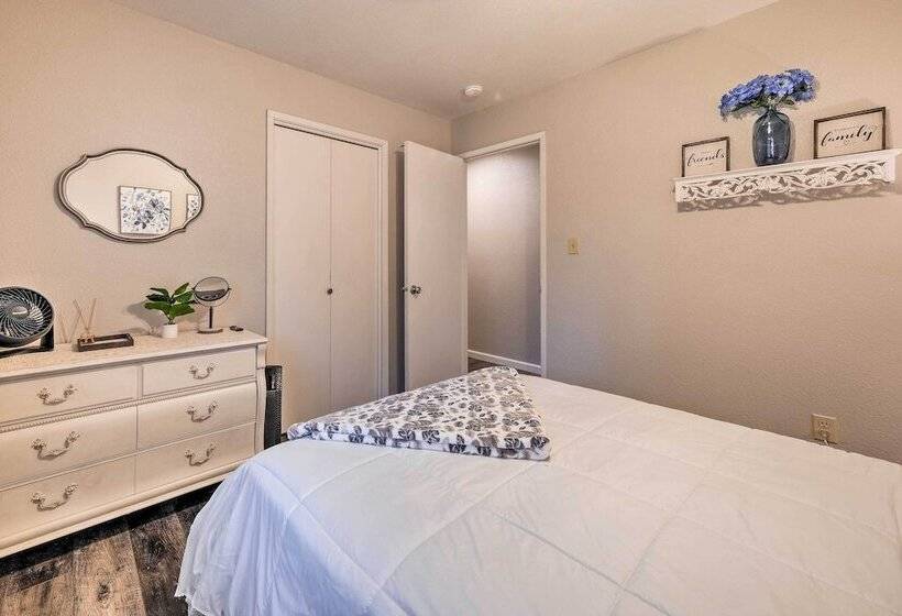 Lakeside Groveland Home W/ Hot Tub, Near Yosemite