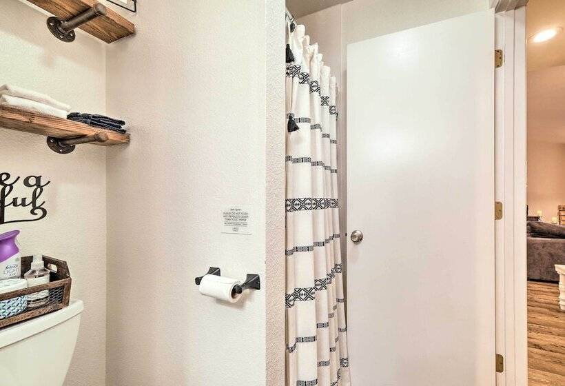 Lakeside Groveland Home W/ Hot Tub, Near Yosemite