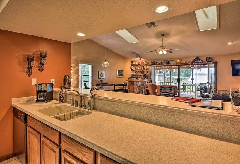 Pirate Cove  Home In Welaka: Dock & River Access!