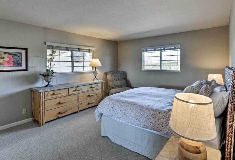 Working Vineyard & Private Pool: Villa In Plymouth