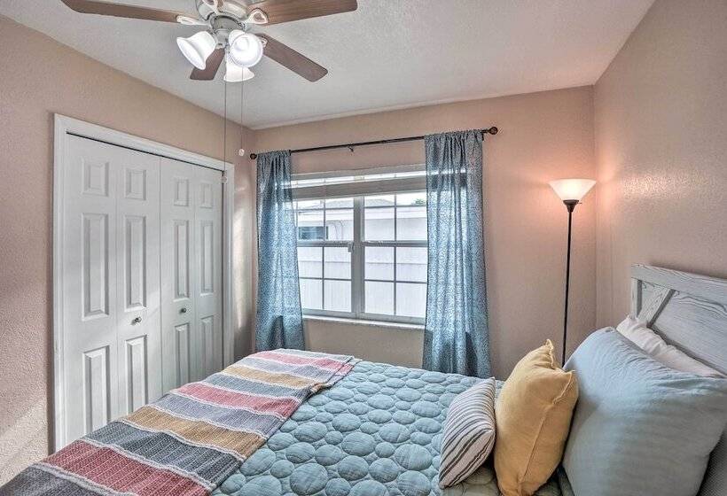 Poseidon S Place ~ 1 Mi To Bucs Stadium!