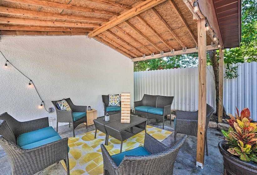 Poseidon S Place ~ 1 Mi To Bucs Stadium!