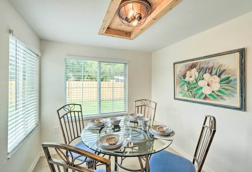 Punta Gorda Retreat Near Historic Downtown!
