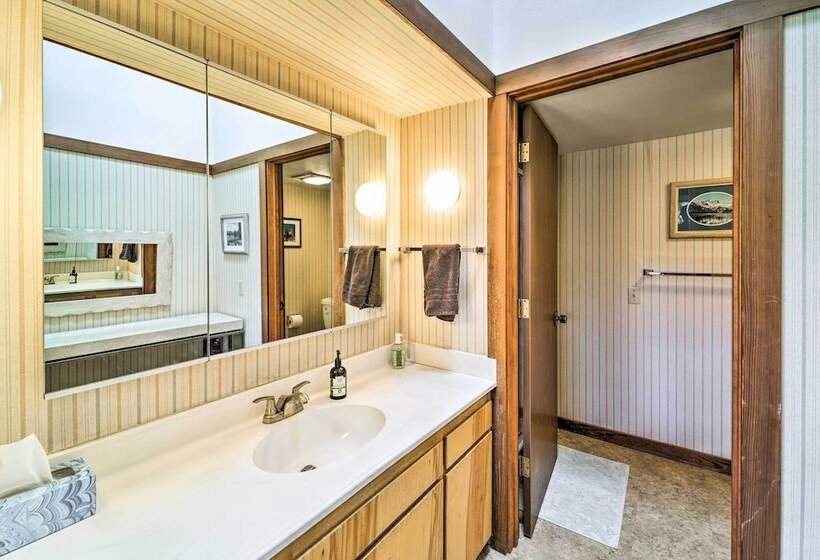 Quiet Home W/ Graeagle Meadows Golf Course View!