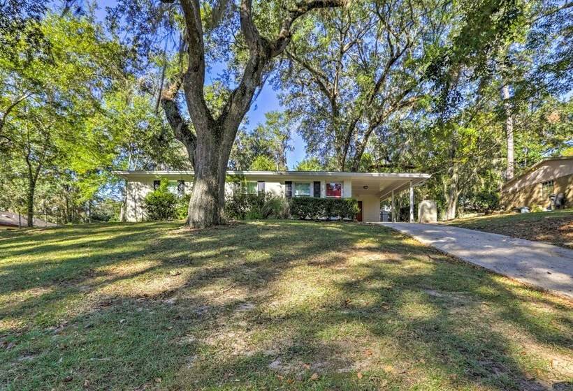 Relaxing Tallahassee Oasis W/ Lanai + Pool!