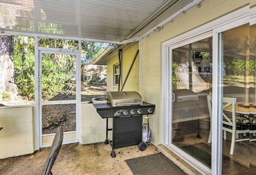 Relaxing Tallahassee Oasis W/ Lanai + Pool!