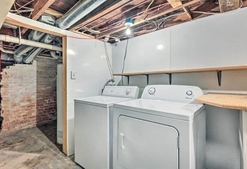 Renovated Lake Geneva Home Near Dtwn + Beach!