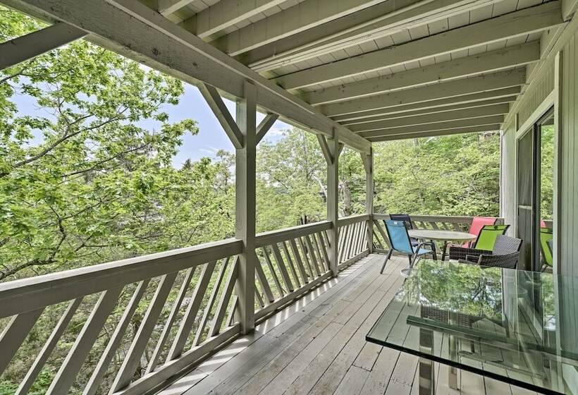 Resort Home W/ Hot Tub On Lake Of The Ozarks!