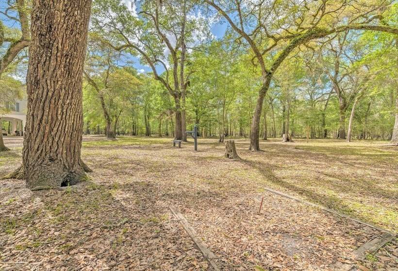 Riverfront Bell Gem: Boat Slip + Outdoor Amenities