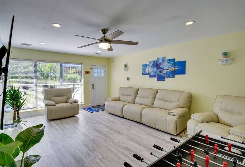 Riverfront Port Orange Home W/ Dock & Slip!