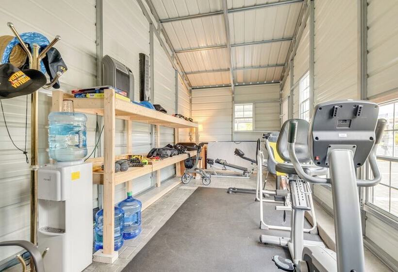 Parkside Titusville Escape: Home Gym + Pickleball!