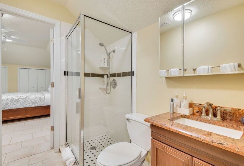 Parkside Titusville Escape: Home Gym + Pickleball!