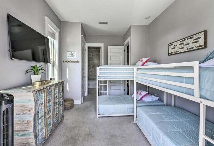 Santa Rosa Beach Retreat W/ Endless Amenities