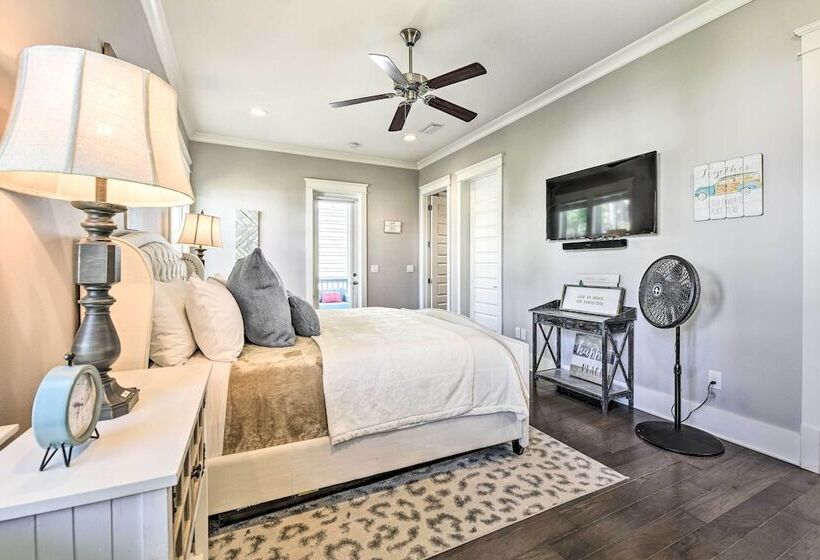 Santa Rosa Beach Retreat W/ Endless Amenities