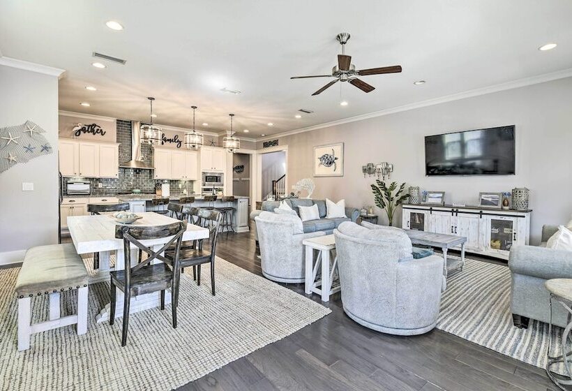 Santa Rosa Beach Retreat W/ Endless Amenities