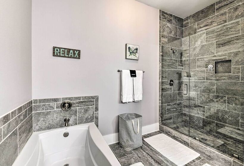 Santa Rosa Beach Retreat W/ Endless Amenities