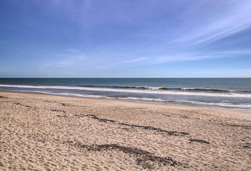 Quiet Satellite Beach Home W/ Lanai, Walk To Beach