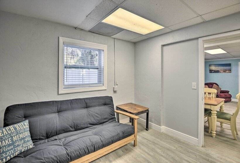 Serene Daytona Beach House W/ Private Yard!