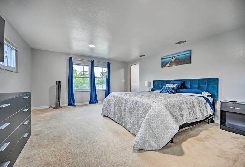 Spacious Brandon Home W/ Private Outdoor Pool