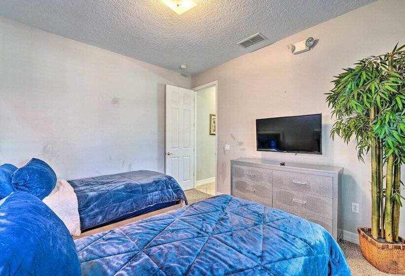 Spacious Family Home W/ Pool   3 Mi To Disney