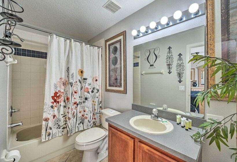 Spacious Family Home W/ Pool   3 Mi To Disney