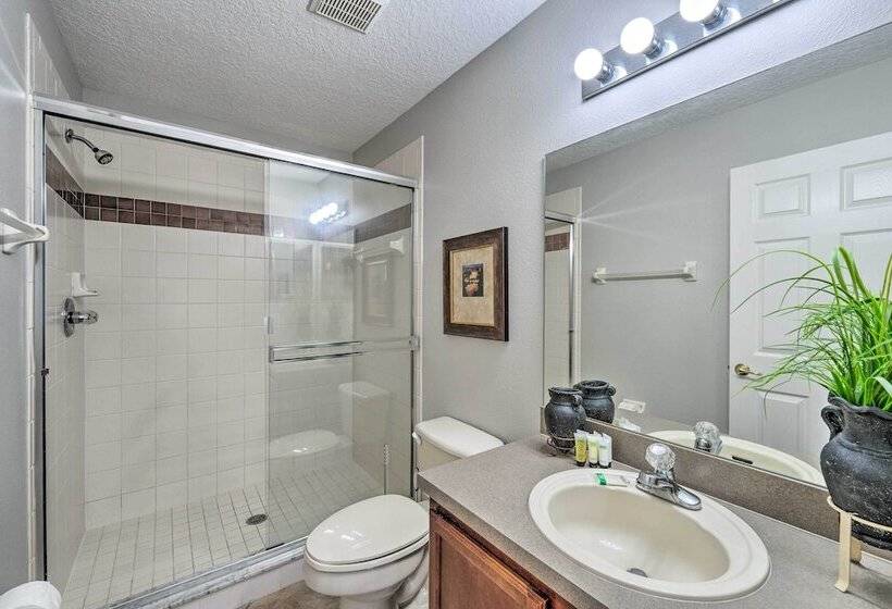 Spacious Family Home W/ Pool   3 Mi To Disney