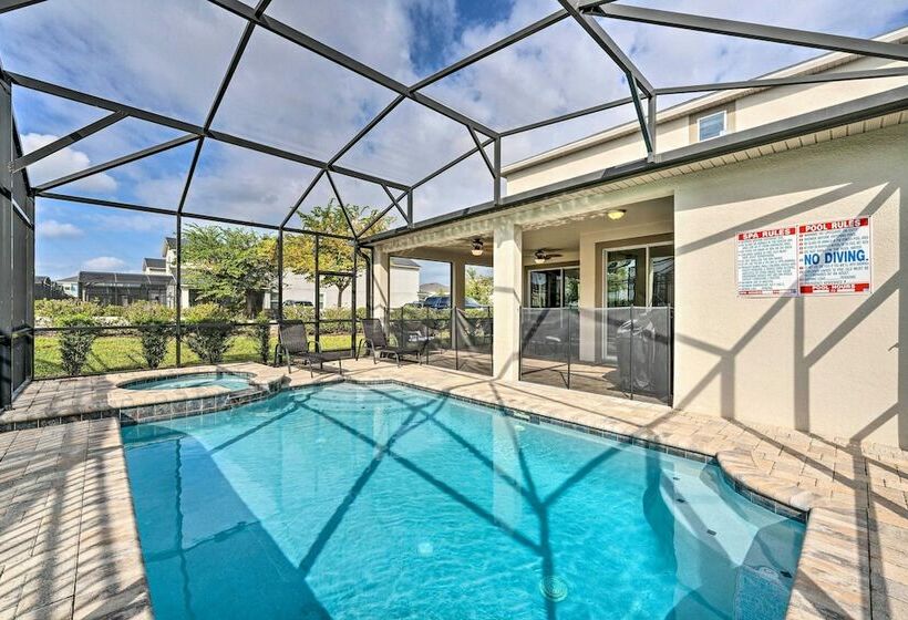 Spacious Home W/ Private Pool, 7 Mi To Disney