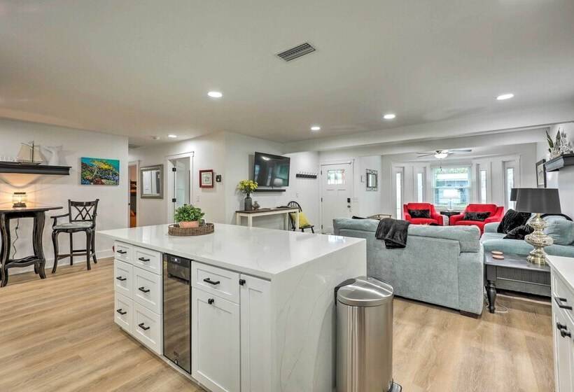 St Augustine Home < 1 Mi To Historic District