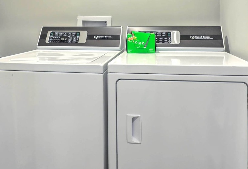 St Augustine Home < 1 Mi To Historic District