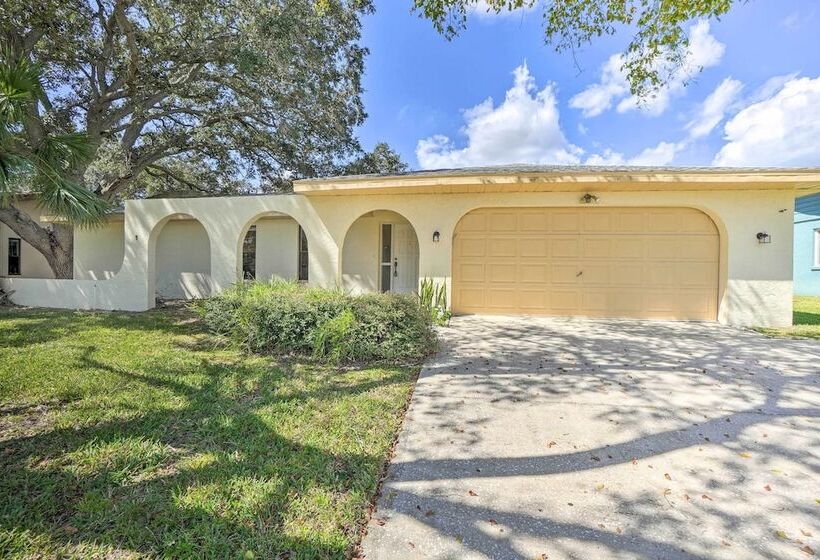 Stunning Retreat ~ 3 Miles To Pier!