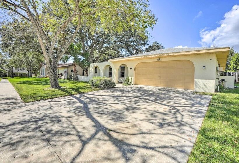 Stunning Retreat ~ 3 Miles To Pier!