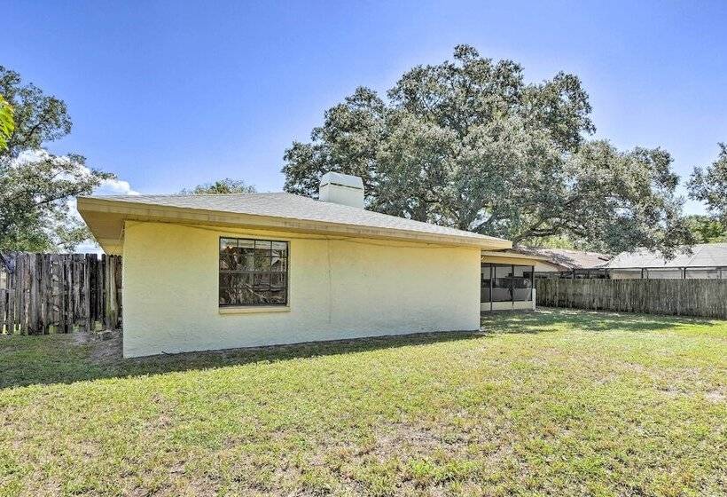 Stunning Retreat ~ 3 Miles To Pier!