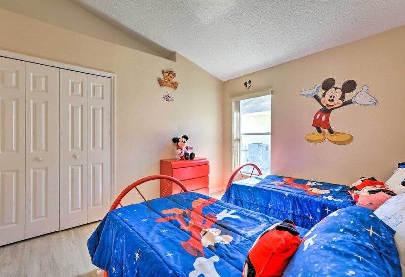 Home W/ Private Pool & Hot Tub ~ 4 Mi To Disney!
