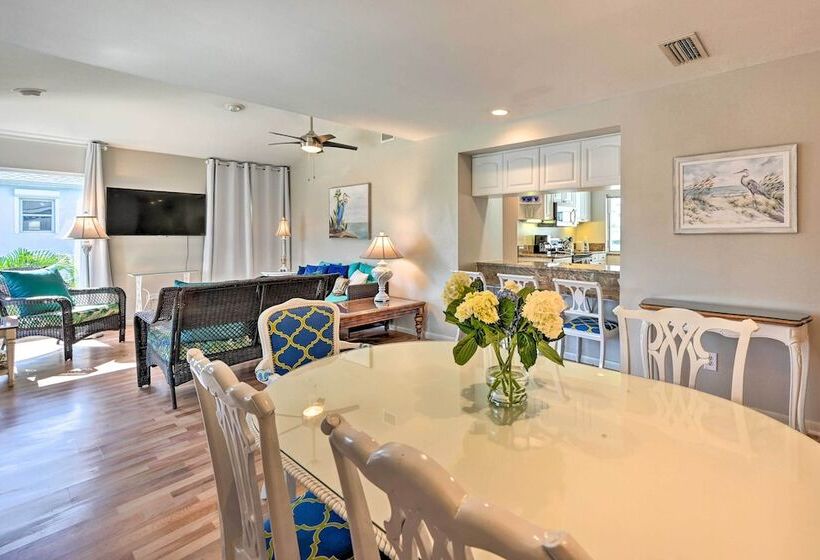 Sunny Marco Island Gem W/ Shared Pool & Dock!