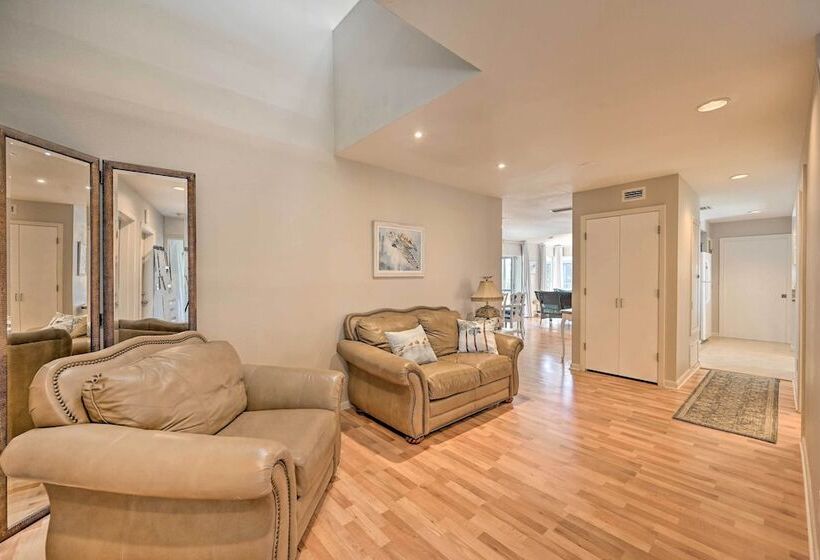 Sunny Marco Island Gem W/ Shared Pool & Dock!