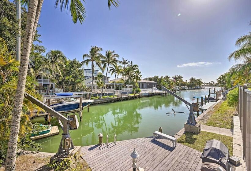 Sunny Marco Island Gem W/ Shared Pool & Dock!