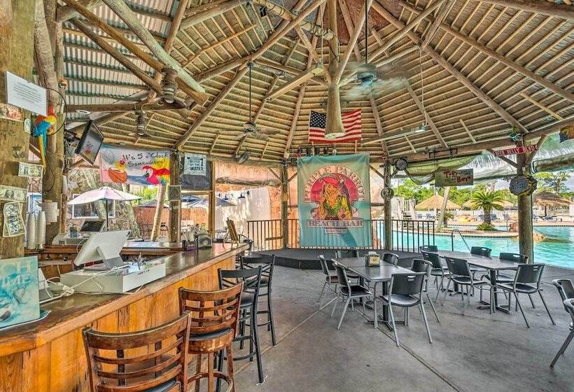 On Site Beach Bar: Sunny Perdido Key Cottage!