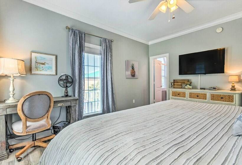 On Site Beach Bar: Sunny Perdido Key Cottage!