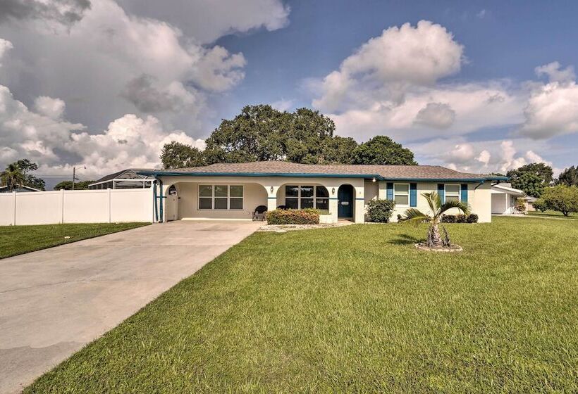 Sunny Port Charlotte Family Retreat: 3 Mi To Beach