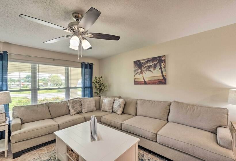 Sunny Port Charlotte Family Retreat: 3 Mi To Beach